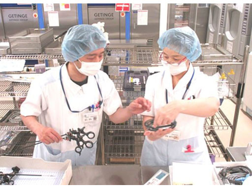 大学病院での内視鏡カメラ等の回収・洗浄業務（ID：40703）の求人画像１